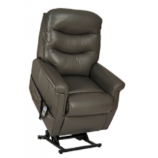 Celebrity Hollingwell Petite Riser Recliner with Dual Motor and Headrest Celebrity Hollingwell Petite Riser Recliner with Dual Motor and Headrest