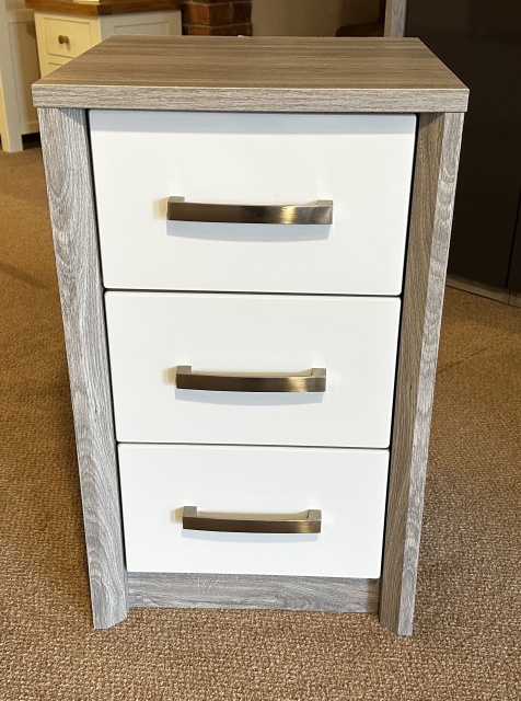 Memphis 3 Drawer Bedside Chest